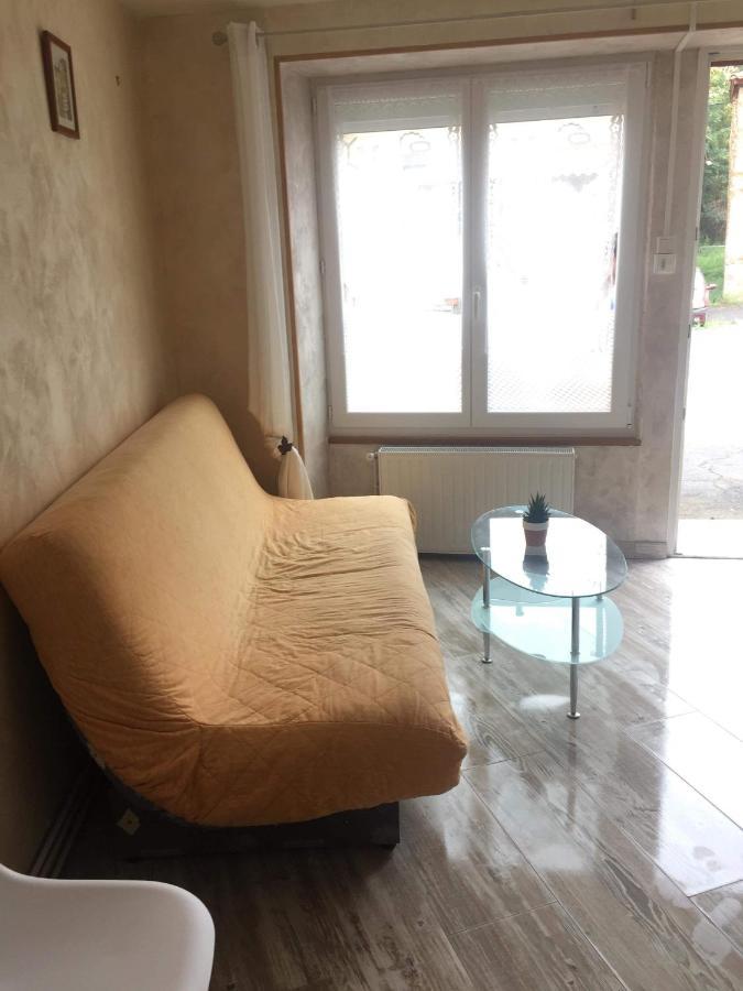 Petite Maison Au Coeur De L Auvergne Jumeaux Esterno foto