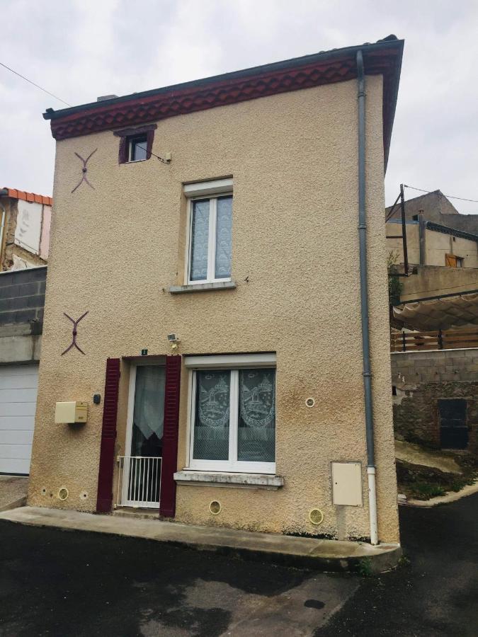 Petite Maison Au Coeur De L Auvergne Jumeaux Esterno foto